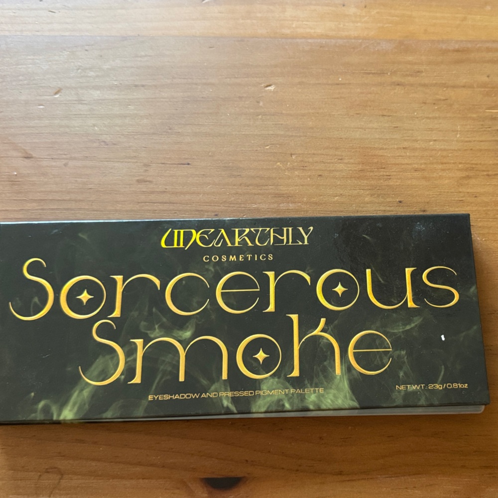 Sorcerous Smoke Eyeshadow Palette